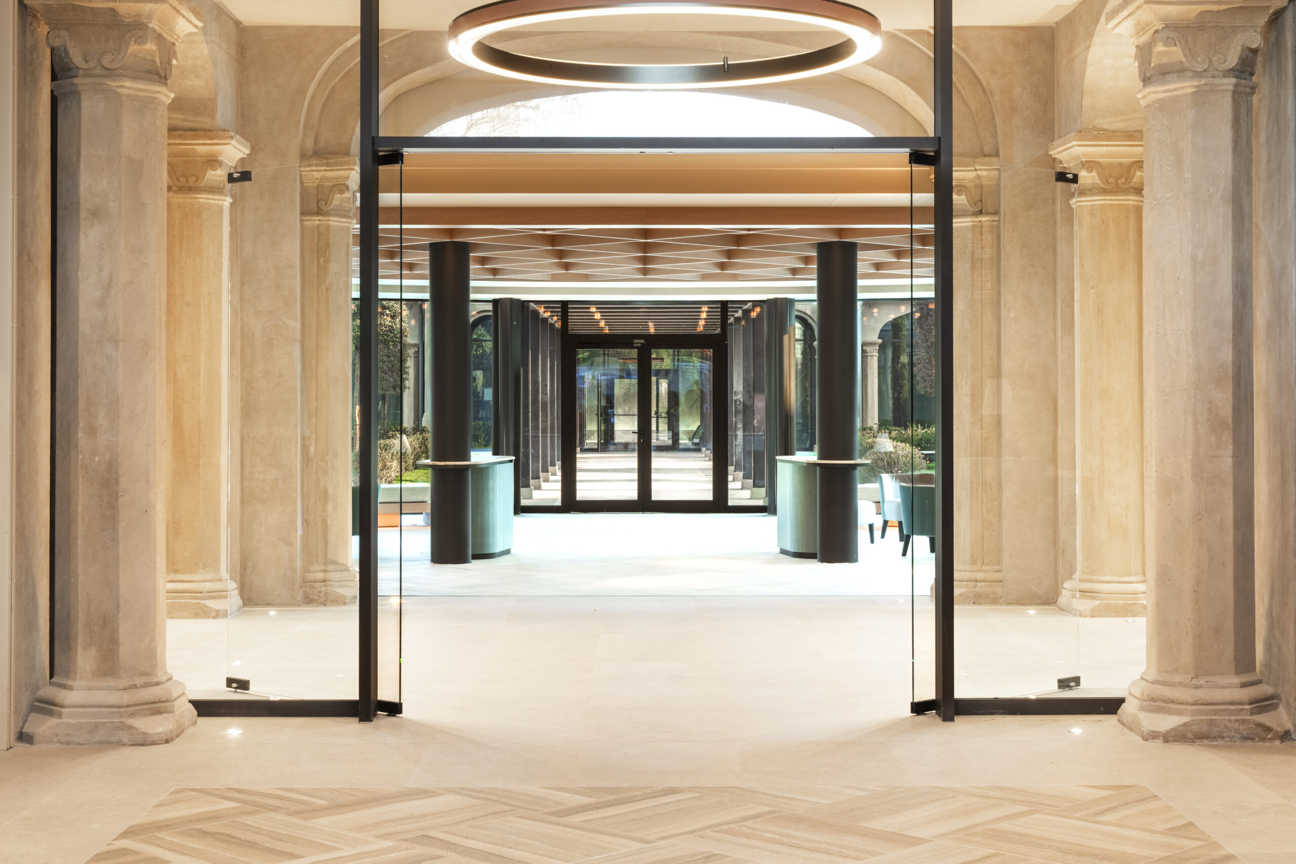 TAKE MI HOME x DE MONTEL